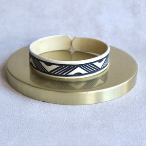 You added <b><u>Kohornarmbånd LK33</u></b> to your cart.