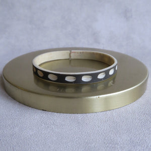 You added <b><u>Kohornarmbånd LL12</u></b> to your cart.