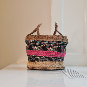 You added <b><u>Limited Edition Kurv, Medium KM2</u></b> to your cart.